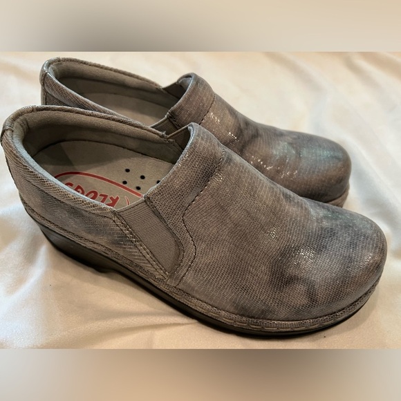 Gray Cloud Nursing Klogs Slip-On Women’s Shoes Size 7.5 Leather Upper - Picture 1 of 11